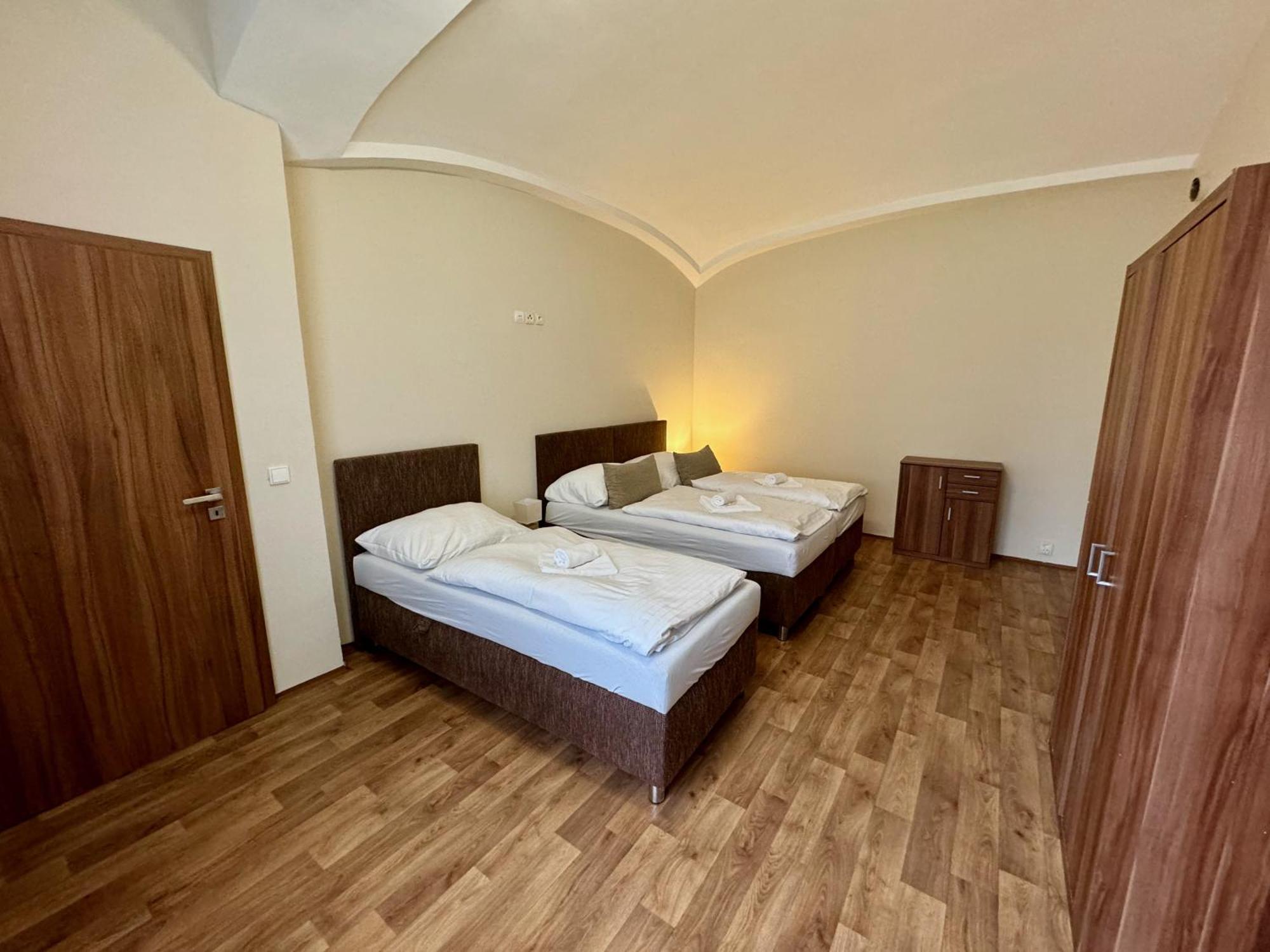 Apartmany Laubeho Namesti Теплице Экстерьер фото